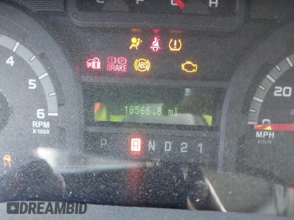 ✅ 2013 Ford Econoline Cargo Commercial • VIN: 1FTNS2EL3DDB18539 • Лот: 42622407. Опубликован ранее на IAAI с пробегом 18 566 миль. Бесплатный доступ к архиву аукционных продаж из США и подробный отчёт об истории автомобиля на DreamBid. Изображение 15.