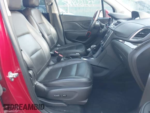 ✅ 2015 Buick Encore Leather • VIN: KL4CJGSB1FB091286 • Lot: 43169997. Wystawiony na IAAI z przebiegiem 97 590 mil. Bezpłatny archiwum sprzedaży aukcyjnych z USA i szczegółowy raport historii pojazdu na DreamBid. Zdjęcie 5.