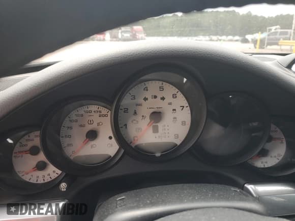 ✅ 2013 Porsche 911 Carrera S • VIN: WP0AB2A91DS123095 • Lot: 56913075. Wystawiony na Copart z przebiegiem Nie podano. Bezpłatny archiwum sprzedaży aukcyjnych z USA i szczegółowy raport historii pojazdu na DreamBid. Zdjęcie 9.