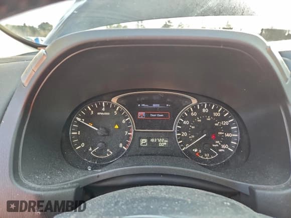 ✅ 2014 Nissan Pathfinder SL • VIN: 5N1AR2MM4EC724584 • Лот: 96556585. Опубликован ранее на Copart с пробегом 183 722 миль. Бесплатный доступ к архиву аукционных продаж из США и подробный отчёт об истории автомобиля на DreamBid. Изображение 9.