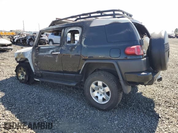 ✅ 2010 Toyota FJ Cruiser • VIN: JTEBU4BF1AK097359 • Lot: 64078405. Listed on Copart with Not provided. Free auction sales archive from the USA and detailed vehicle history report at DreamBid. Image 2.