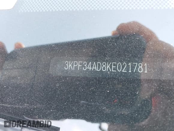 ✅ 2019 Kia Forte S • VIN: 3KPF34AD8KE021781 • Lot: 43120193. Wystawiony na IAAI z przebiegiem 103 817 mil. Bezpłatny archiwum sprzedaży aukcyjnych z USA i szczegółowy raport historii pojazdu na DreamBid. Zdjęcie 9.