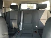 ✅ 2010 Chevrolet Suburban LS • VIN: 1GNUCHE08AR188822 • Lot: 70681704. Wystawiony na Copart z przebiegiem 161 596 mil. Bezpłatny archiwum sprzedaży aukcyjnych z USA i szczegółowy raport historii pojazdu na DreamBid. Zdjęcie 10.