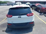 ✅ 2016 Jeep Cherokee Sport • VIN: 1C4PJLAB1GW336793 • Лот: 42437118. Опубликован ранее на IAAI с пробегом 8 424 миль. Бесплатный доступ к архиву аукционных продаж из США и подробный отчёт об истории автомобиля на DreamBid. Изображение 17.