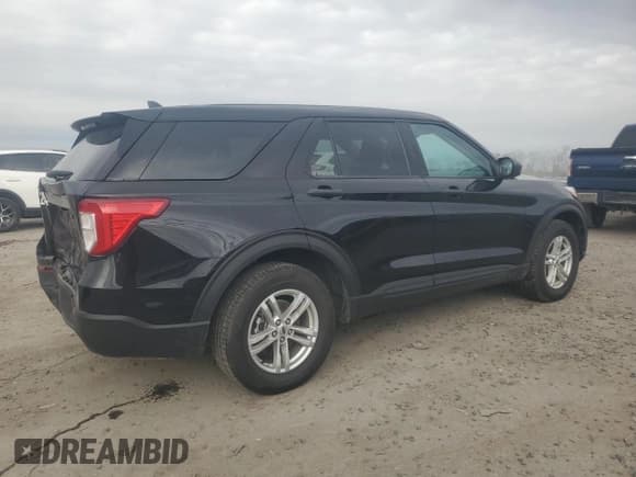 ✅ 2022 Ford Explorer • VIN: 1FMSK8BB8NGC43243 • Lot: 46482465. Listed on Copart with 5,946 mi. Free auction sales archive from the USA and detailed vehicle history report at DreamBid. Image 3.