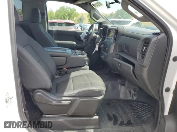 ✅ 2019 Chevrolet Silverado 1500 Work Truck • VIN: 3GCNWAEH8KG179234 • Lot: 65923424. Wystawiony na Copart z przebiegiem 52 041 mil. Bezpłatny archiwum sprzedaży aukcyjnych z USA i szczegółowy raport historii pojazdu na DreamBid. Zdjęcie 10.