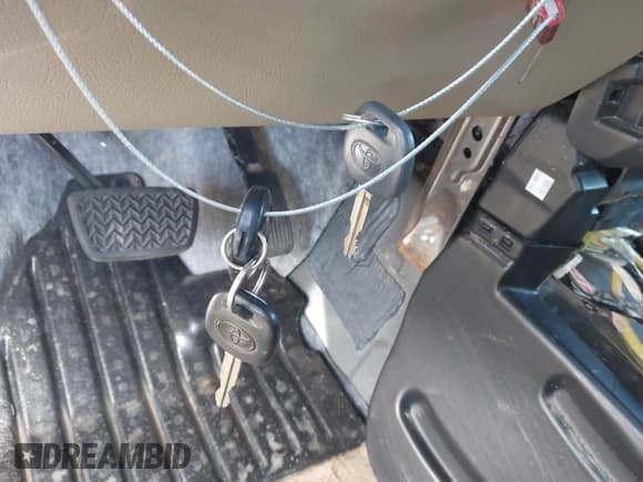 ✅ 2008 Toyota Sequoia Limited • VIN: 5TDBY68A18S002219 • Лот: 41810521. Опубликован ранее на IAAI с пробегом 53 246 миль. Бесплатный доступ к архиву аукционных продаж из США и подробный отчёт об истории автомобиля на DreamBid. Изображение 11.