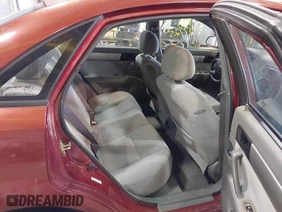 ✅ 2007 Suzuki Forenza • VIN: KL5JD56Z47K599789 • Lot: 41747725. Listed on IAAI with 145,029 mi. Free auction sales archive from the USA and detailed vehicle history report at DreamBid. Image 8.