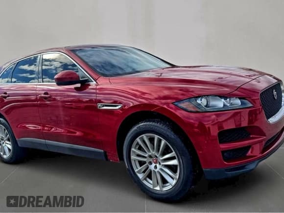 ✅ 2020 Jaguar F-Pace 30t Prestige • VIN: SADCK2GX4LA642987 • Lot: 95804785. Wystawiony na Copart z przebiegiem 121 601 mil. Bezpłatny archiwum sprzedaży aukcyjnych z USA i szczegółowy raport historii pojazdu na DreamBid. Zdjęcie 1.