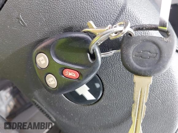 ✅ 2006 Chevrolet Equinox LS • VIN: 2CNDL23F766191884 • Лот: 42360973. Опубликован ранее на IAAI с пробегом 113 690 миль. Бесплатный доступ к архиву аукционных продаж из США и подробный отчёт об истории автомобиля на DreamBid. Изображение 11.