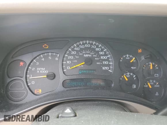 ✅ 2005 Chevrolet Suburban LS • VIN: 3GNFK16Z35G212773 • Lot: 68737765. Listed on Copart with 491,054 mi. Free auction sales archive from the USA and detailed vehicle history report at DreamBid. Image 9.
