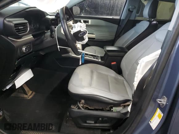 ✅ 2021 Ford Explorer XLT • VIN: 1FMSK7DH3MGA77773 • Lot: 90429055. Wystawiony na Copart z przebiegiem 106 467 mil. Bezpłatny archiwum sprzedaży aukcyjnych z USA i szczegółowy raport historii pojazdu na DreamBid. Zdjęcie 7.