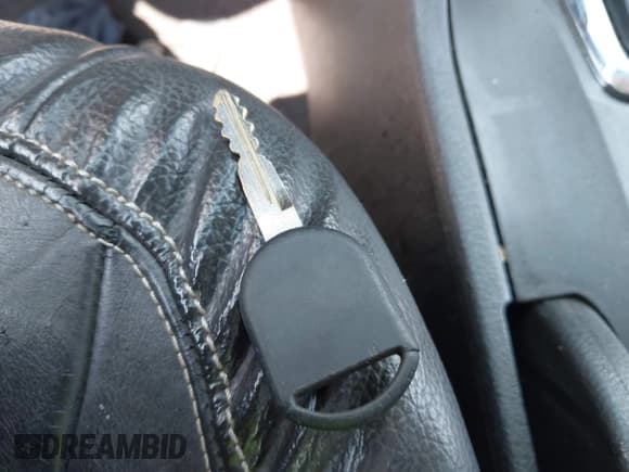 ✅ 2007 Ford Fusion SEL • VIN: 3FAHP02187R193907 • Lot: 43093698. Listed on IAAI with 193,873 mi. Free auction sales archive from the USA and detailed vehicle history report at DreamBid. Image 11.