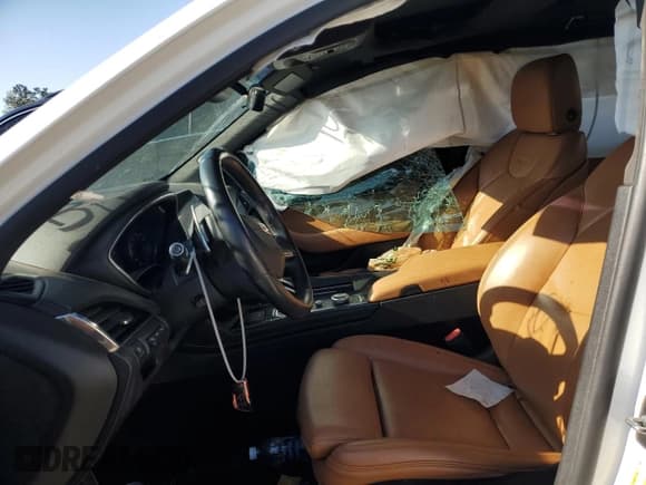 ✅ 2020 Cadillac CT5 Premium Luxury • VIN: 1G6DN5RK3L0135517 • Lot: 46101123. Wystawiony na Copart z przebiegiem 38 008 mil. Bezpłatny archiwum sprzedaży aukcyjnych z USA i szczegółowy raport historii pojazdu na DreamBid. Zdjęcie 7.