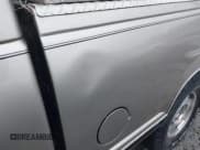 ✅ 1998 Chevrolet Silverado 1500 • VIN: 1GCEK19RXWR137409 • Lot: 43411044. Listed on IAAI with 311,607 mi. Free auction sales archive from the USA and detailed vehicle history report at DreamBid. Image 6.