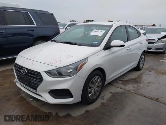 ✅ 2018 Hyundai Accent SE • VIN: 3KPC24A33JE022008 • Лот: 41503773. Опубликован ранее на IAAI с пробегом 73 933 миль. Бесплатный доступ к архиву аукционных продаж из США и подробный отчёт об истории автомобиля на DreamBid. Изображение 2.