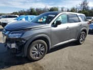 ✅ 2024 Nissan Pathfinder S • VIN: 5N1DR3AC3RC288685 • Lot: 68927125. Wystawiony na Copart z przebiegiem 16 213 mil. Bezpłatny archiwum sprzedaży aukcyjnych z USA i szczegółowy raport historii pojazdu na DreamBid. Zdjęcie 1.