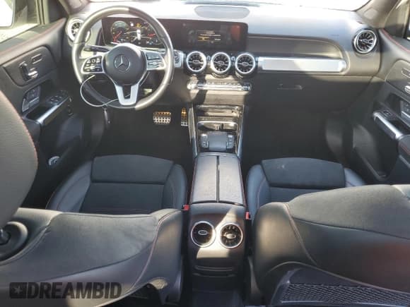 ✅ 2022 Mercedes-Benz GLB 250 • VIN: W1N4M4GBXNW173087 • Lot: 86405225. Listed on Copart with 65,614 mi. Free auction sales archive from the USA and detailed vehicle history report at DreamBid. Image 8.