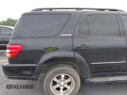 ✅ 2004 Toyota Sequoia Limited • VIN: 5TDZT38A14S208369 • Lot: 42412519. Listed on IAAI with 355,163 mi. Free auction sales archive from the USA and detailed vehicle history report at DreamBid. Image 14.