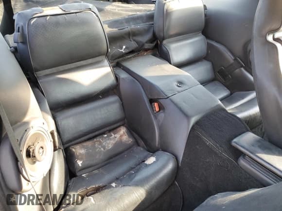 ✅ 1984 Porsche 928 • VIN: WP0JB0927ES862274 • Lot: 75285934. Wystawiony na Copart z przebiegiem 97 509 mil. Bezpłatny archiwum sprzedaży aukcyjnych z USA i szczegółowy raport historii pojazdu na DreamBid. Zdjęcie 10.