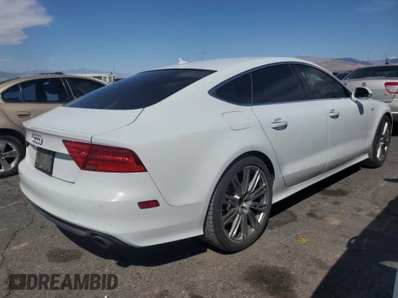 ✅ 2013 Audi A7 Prestige • VIN: WAU3GAFC3DN056584 • Lot: 53499105. Listed on Copart with Not provided. Free auction sales archive from the USA and detailed vehicle history report at DreamBid. Image 3.