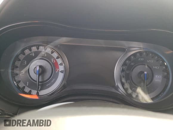 ✅ 2023 Chrysler 300 C • VIN: 2C3CCAPJ5PH501422 • Лот: 71971325. Опубликован ранее на Copart с пробегом Не указан. Бесплатный доступ к архиву аукционных продаж из США и подробный отчёт об истории автомобиля на DreamBid. Изображение 9.