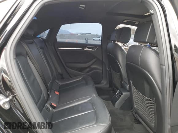 ✅ 2017 Audi A3 Premium Plus • VIN: WAUGUGFF5H1036793 • Lot: 58586825. Wystawiony na Copart z przebiegiem 91 369 mil. Bezpłatny archiwum sprzedaży aukcyjnych z USA i szczegółowy raport historii pojazdu na DreamBid. Zdjęcie 10.