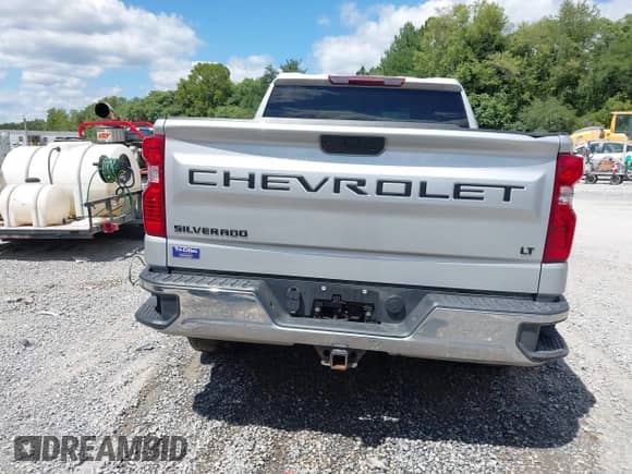 2021 Chevrolet Silverado 1500 LT z VIN 1GCPYDEK3MZ118697, wystawiony jako IAAI lot #43032451 z przebiegiem 59 529 mil mil oraz . Historia ofert i sprzedaży dostępna na DreamBid. Obrazek 16.