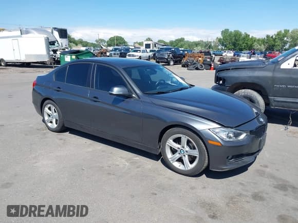 ✅ 2014 BMW 3 Series 328d • VIN: WBA3D3C50EK157207 • Лот: 42294705. Опубликован ранее на IAAI с пробегом 106 422 миль. Бесплатный доступ к архиву аукционных продаж из США и подробный отчёт об истории автомобиля на DreamBid. Изображение 1.