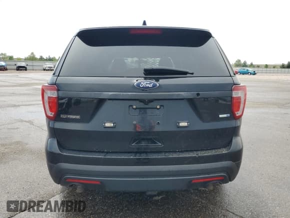 ✅ 2017 Ford Police Interceptor Utility • VIN: 1FM5K8AR1HGC86984 • Лот: 54294055. Опубликован ранее на Copart с пробегом 152 577 миль. Бесплатный доступ к архиву аукционных продаж из США и подробный отчёт об истории автомобиля на DreamBid. Изображение 6.