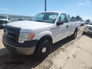 ✅ 2014 Ford F-150 XL • VIN: 1FTMF1EM4EKE25265 • Лот: 71456045. Опубликован ранее на Copart с пробегом 205 622 миль. Бесплатный доступ к архиву аукционных продаж из США и подробный отчёт об истории автомобиля на DreamBid. Изображение 1.