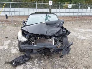 ✅ 2012 Hyundai Elantra Limited • VIN: 5NPDH4AE5CH098218 • Lot: 43565680. Listed on IAAI with Not provided. Free auction sales archive from the USA and detailed vehicle history report at DreamBid. Image 6.