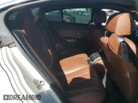 ✅ 2013 BMW 6 Series 640i • VIN: WBA6A0C57DDZ03935 • Lot: 68310955. Listed on Copart with 113,557 mi. Free auction sales archive from the USA and detailed vehicle history report at DreamBid. Image 10.