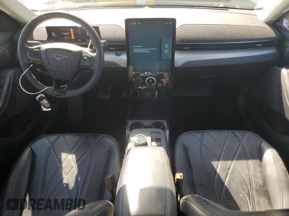 ✅ 2022 Ford Mustang Mach-E Select • VIN: 3FMTK1RM3NMA44254 • Лот: 86992415. Опубликован ранее на Copart с пробегом 37 118 миль. Бесплатный доступ к архиву аукционных продаж из США и подробный отчёт об истории автомобиля на DreamBid. Изображение 8.