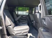 ✅ 2022 GMC Yukon XL SLT • VIN: 1GKS2GKD9NR312210 • Lot: 42646785. Wystawiony na IAAI z przebiegiem 99 276 mil. Bezpłatny archiwum sprzedaży aukcyjnych z USA i szczegółowy raport historii pojazdu na DreamBid. Zdjęcie 8.