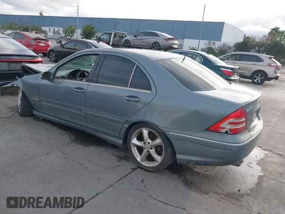 ✅ 2006 Mercedes-Benz C 230 Sport • VIN: WDBRF52H26A899855 • Lot: 41506280. Wystawiony na IAAI z przebiegiem 197 330 mil. Bezpłatny archiwum sprzedaży aukcyjnych z USA i szczegółowy raport historii pojazdu na DreamBid. Zdjęcie 3.