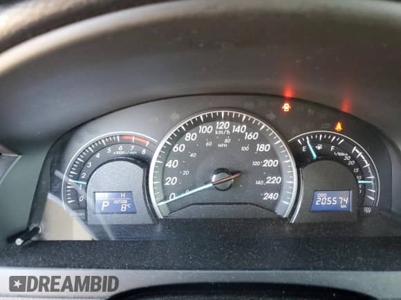 2013 Toyota Camry L с VIN 4T1BF1FK2DU218019, выставлен на аукционе Copart как лот 87274575 с пробегом 205 574 миль миль и Списание • Salvage title. История ставок и продаж доступна на DreamBid. Изображение 9.