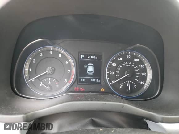 2019 Hyundai Kona SE z VIN KM8K12AA0KU276162, wystawiony jako Copart lot #56684113 z przebiegiem 88 112 mil mil oraz . Historia ofert i sprzedaży dostępna na DreamBid. Obrazek 9.