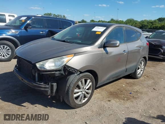 ✅ 2011 Hyundai Tucson Limited • VIN: KM8JUCAC3BU192055 • Lot: 43063727. Listed on IAAI with 214,573 mi. Free auction sales archive from the USA and detailed vehicle history report at DreamBid. Image 2.
