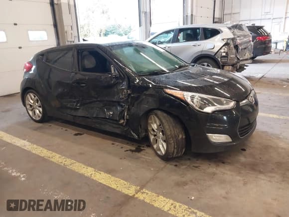 ✅ 2012 Hyundai Veloster w/Gray Int • VIN: KMHTC6ADXCU057467 • Lot: 41217184. Wystawiony na IAAI z przebiegiem 194 602 mil. Bezpłatny archiwum sprzedaży aukcyjnych z USA i szczegółowy raport historii pojazdu na DreamBid. Zdjęcie 1.