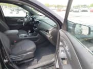 ✅ 2022 Chevrolet Traverse LT Cloth • VIN: 1GNERGKWXNJ116112 • Lot: 42048535. Listed on IAAI with 44,792 mi. Free auction sales archive from the USA and detailed vehicle history report at DreamBid. Image 5.