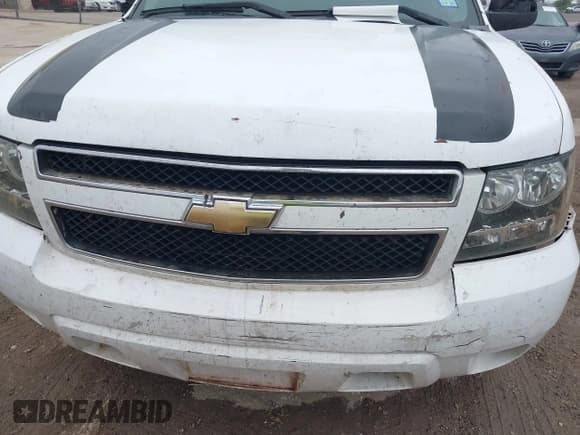 ✅ 2011 Chevrolet Tahoe Commercial • VIN: 1GNLC2E08BR270902 • Lot: 43834779. Wystawiony na IAAI z przebiegiem 221 149 mil. Bezpłatny archiwum sprzedaży aukcyjnych z USA i szczegółowy raport historii pojazdu na DreamBid. Zdjęcie 6.