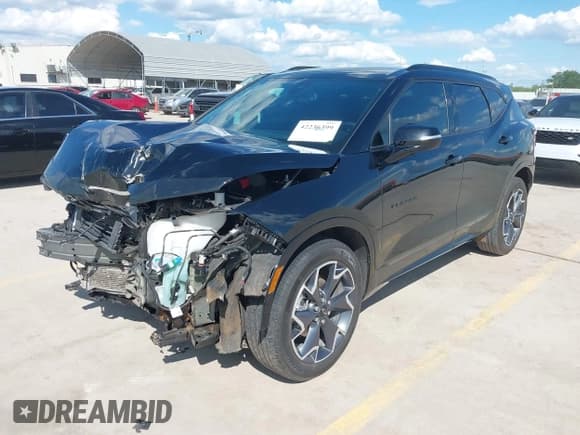 ✅ 2022 Chevrolet Blazer RS • VIN: 3GNKBERS3NS201645 • Lot: 42236399. Listed on IAAI with 24,218 mi. Free auction sales archive from the USA and detailed vehicle history report at DreamBid. Image 2.