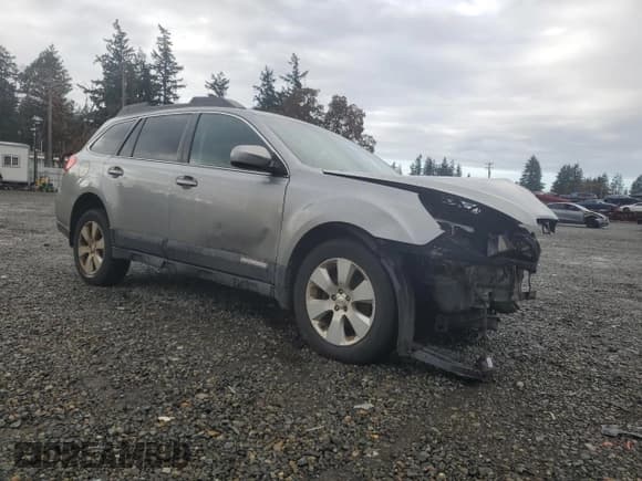 ✅ 2011 Subaru Outback Premium • VIN: 4S4BRBGCXB3338612 • Lot: 91410945. Listed on Copart with Not provided. Free auction sales archive from the USA and detailed vehicle history report at DreamBid. Image 4.