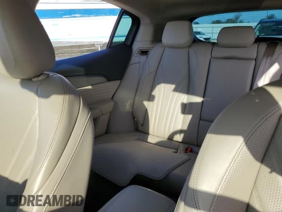 ✅ 2023 Maserati Grecale GT • VIN: ZN682AVA0P7416540 • Лот: 74938064. Опубликован ранее на Copart с пробегом 16 317 миль. Бесплатный доступ к архиву аукционных продаж из США и подробный отчёт об истории автомобиля на DreamBid. Изображение 10.