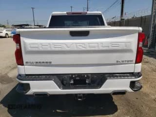 ✅ 2019 Chevrolet Silverado 1500 Custom • VIN: 3GCPWBEF7KG285297 • Lot: 66355794. Wystawiony na Copart z przebiegiem 77 060 mil. Bezpłatny archiwum sprzedaży aukcyjnych z USA i szczegółowy raport historii pojazdu na DreamBid. Zdjęcie 6.