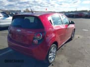 ✅ 2013 Chevrolet Sonic LT • VIN: 1G1JC6SG0D4160069 • Лот: 43617054. Опубликован ранее на IAAI с пробегом 92 104 миль. Бесплатный доступ к архиву аукционных продаж из США и подробный отчёт об истории автомобиля на DreamBid. Изображение 4.