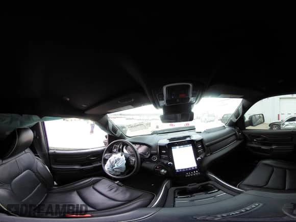 2024 Ram 1500 Limited с VIN 1C6SRFHT2RN229108, выставлен на аукционе IAAI как лот 40960283 с пробегом 16 654 миль миль и . История ставок и продаж доступна на DreamBid. Изображение 19.