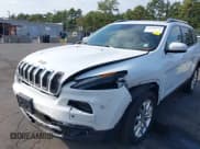 ✅ 2014 Jeep Cherokee Limited • VIN: 1C4PJMDB8EW298381 • Lot: 43286911. Wystawiony na IAAI z przebiegiem 45 553 mil. Bezpłatny archiwum sprzedaży aukcyjnych z USA i szczegółowy raport historii pojazdu na DreamBid. Zdjęcie 6.