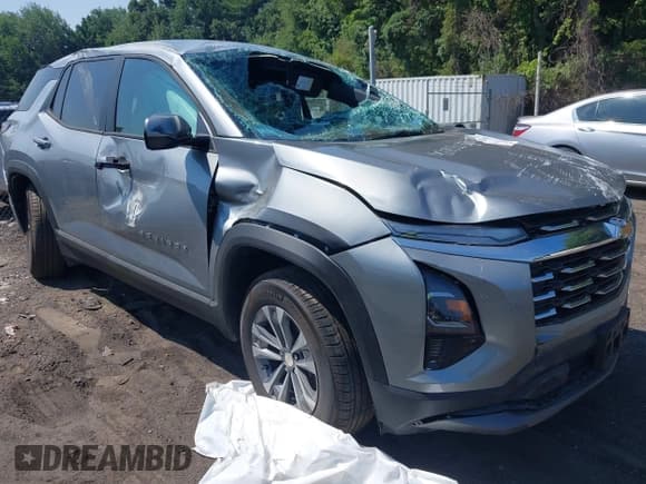 ✅ 2025 Chevrolet Equinox AWD LT • VIN: 3GNAXPEG6SL191967 • Lot: 42833037. Wystawiony na IAAI z przebiegiem 7 374 mil. Bezpłatny archiwum sprzedaży aukcyjnych z USA i szczegółowy raport historii pojazdu na DreamBid. Zdjęcie 1.